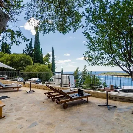 Lejlighed Shining Star - Attic Studio With Patio And Sea View Dubrovnik